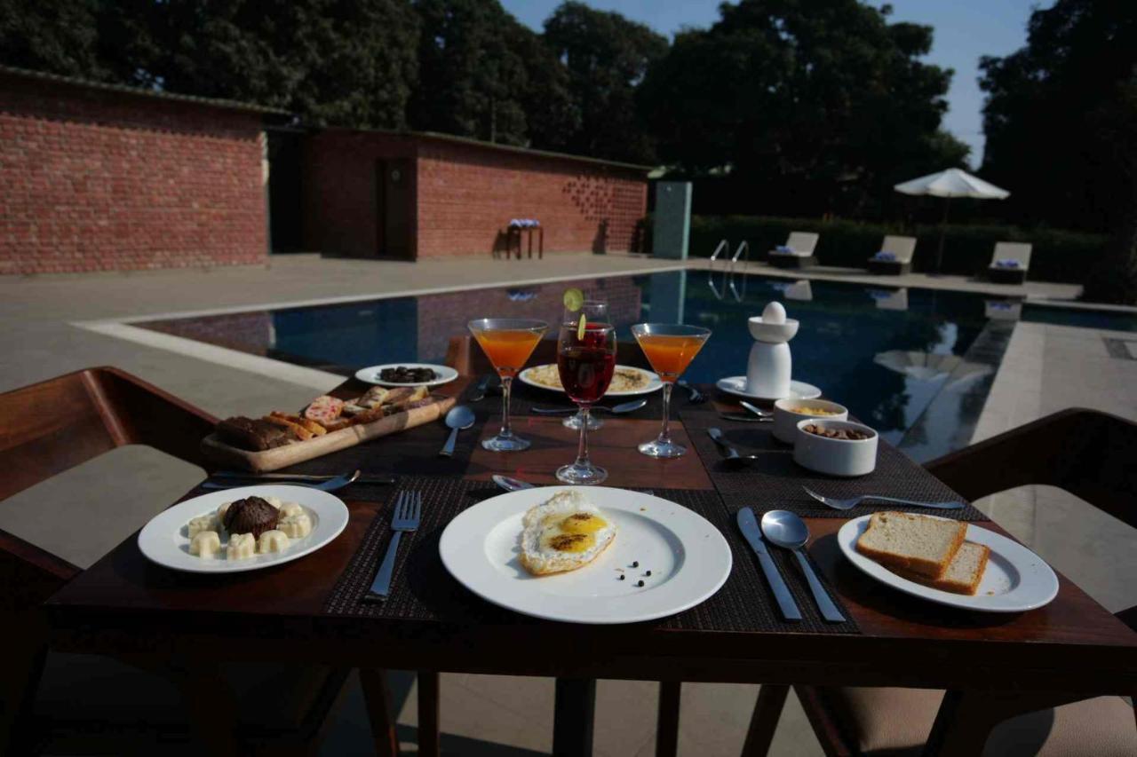 Mango Tree Resorts Siyana Eksteriør billede